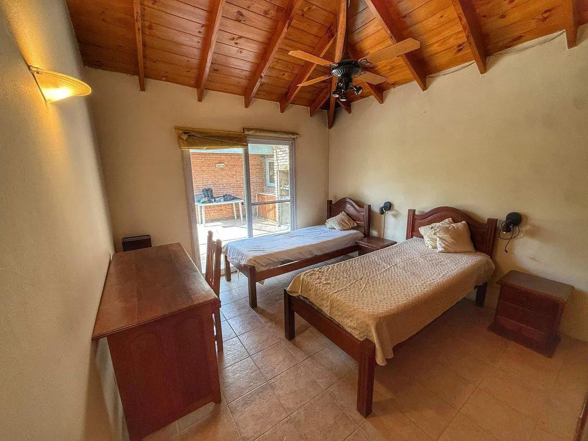 VENTA CASA 5 AMB EN LOS HORNEROS- APTO CREDITO 4