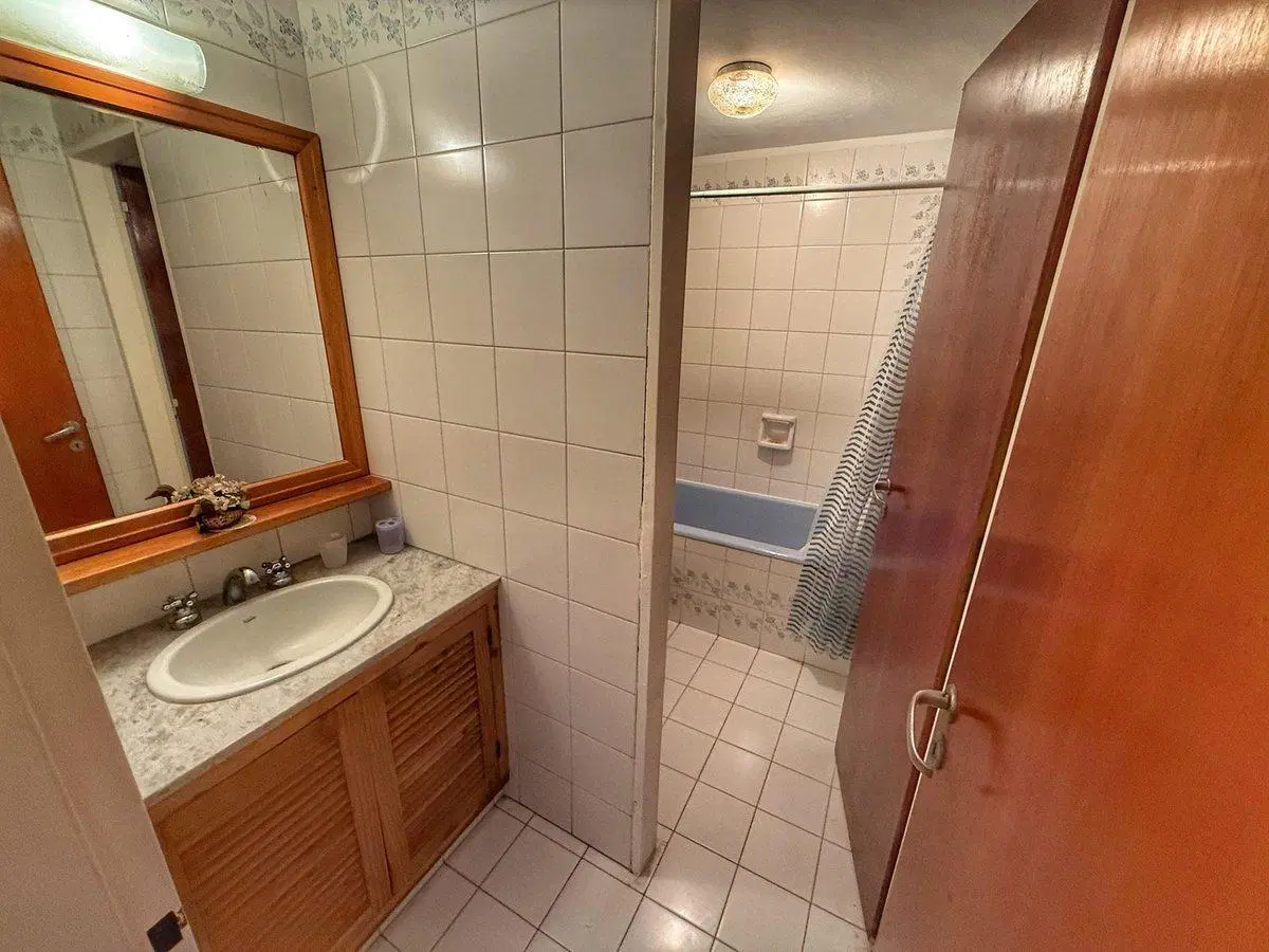 VENTA CASA 5 AMB EN LOS HORNEROS- APTO CREDITO 5