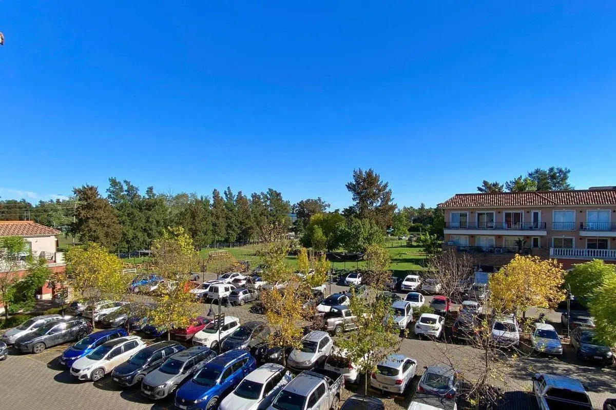 Venta Local Comercial con Renta en Pueblo Caamaño 4