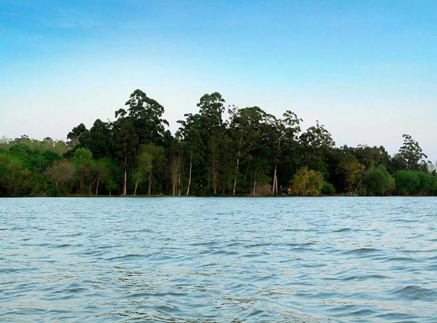 VENTA LOTE EN BAHÍAS DEL PARANÁ -AL CANAL INFERIOR 3