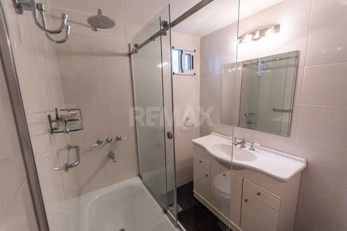 VENTA PH 4 AMBIENTES TERRAZA PROPIA  RECICLADO 8