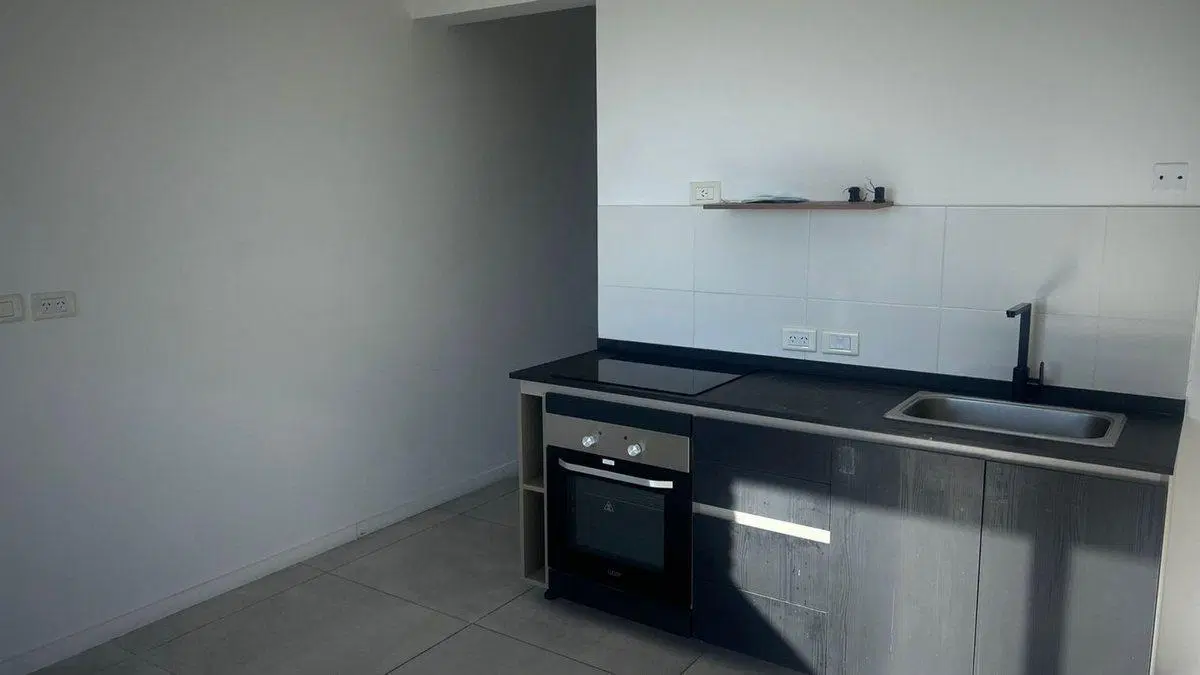 Venta Departamento 2 ambientes con cochera enTigre 2
