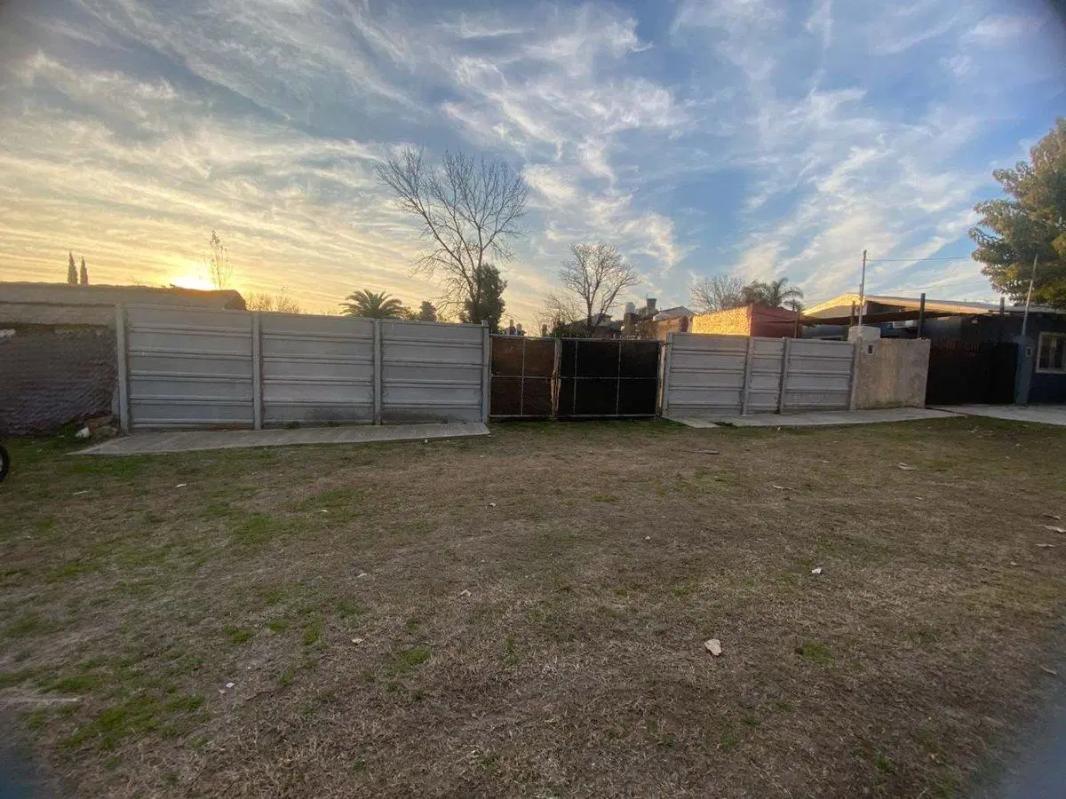 VENTA LOTE 902 M2 EL TALAR CON PILETA, AGUA, LUZ. 4