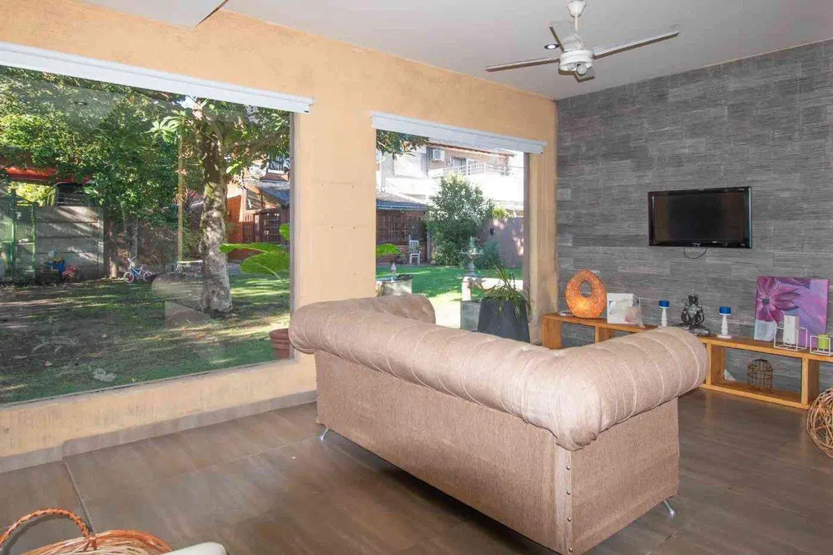casa en venta en Benavidez centro 8