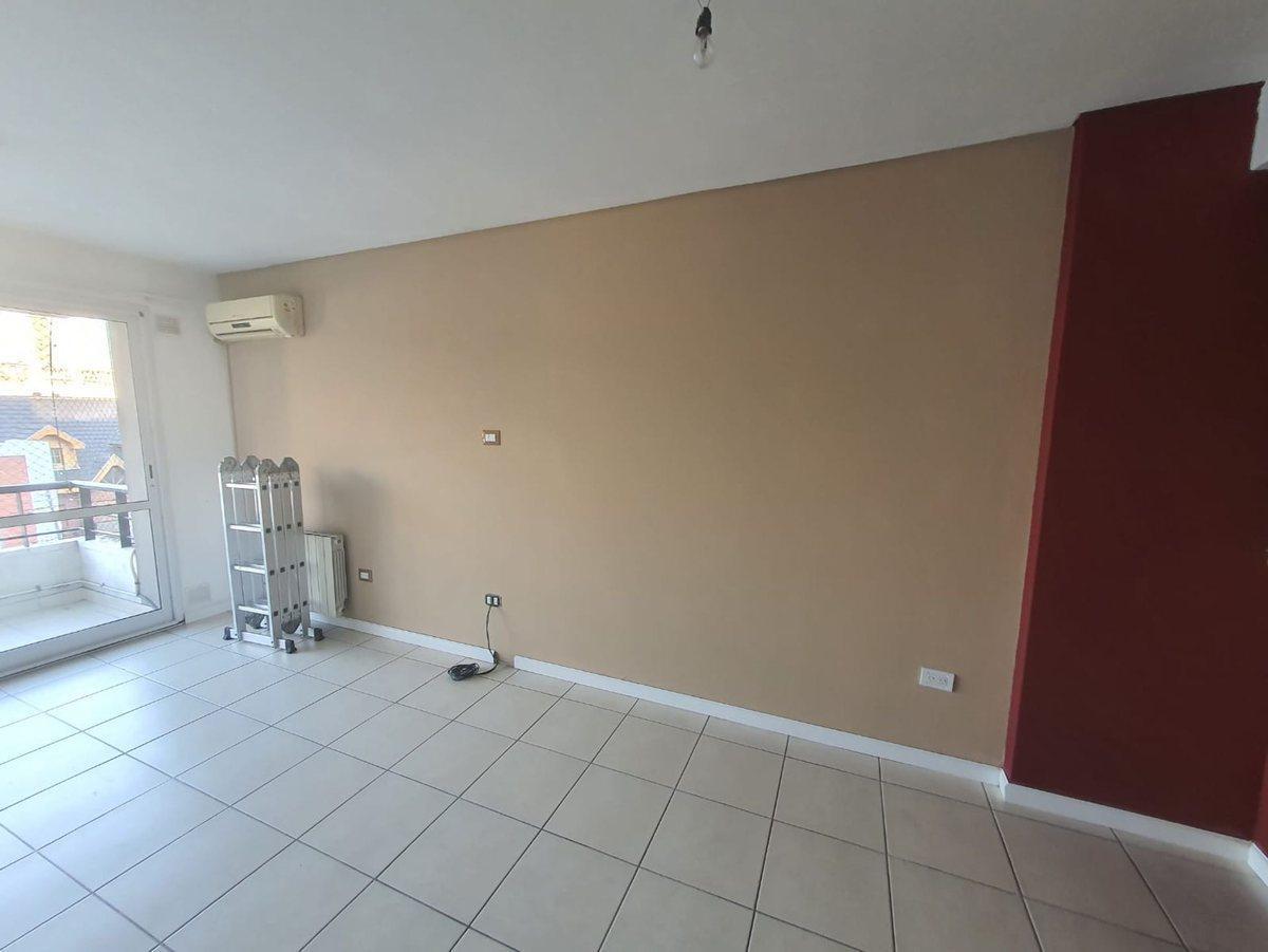 Foto de VENTA DEPTO 3 AMBIENTES VILLA DEL PARQUE C/COCHERA, imagen 1