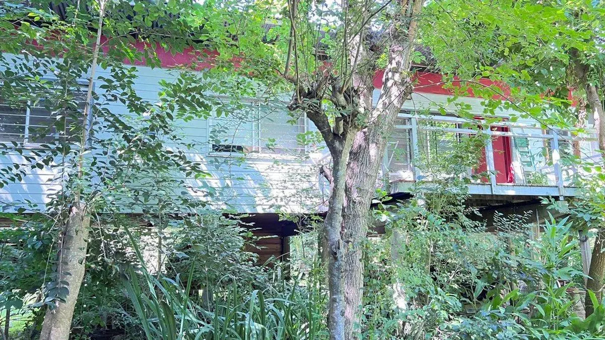 CASA SOBRE EL CANAL ROMPANI EXCELENTE 4