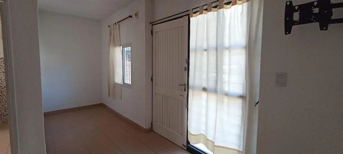 VENTA CASA MULTIFAMILIAR EN EL TALAR TIGRE 2
