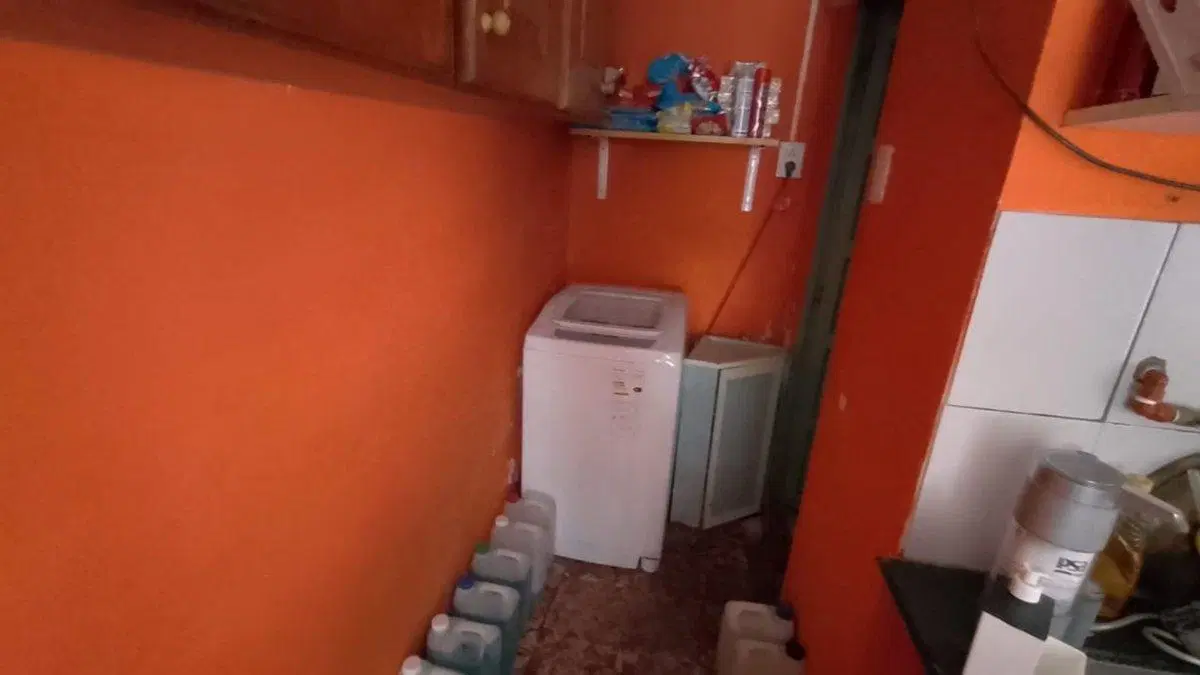 VENTA CASA 3 AMBIENTES Y 2 DEPARTAMENTOS TIGRE 3