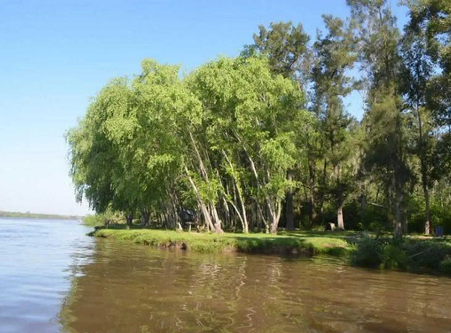 VENTA CHACRA BAHÍAS DEL PARANÁ- AL CANAL STA MARÍA 5