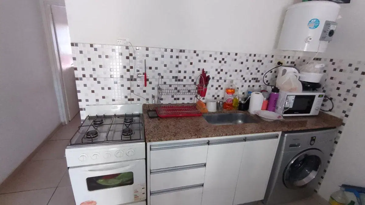 VENTA DEPARTAMENTO PH 2 AMBIENTES JOSE C PAZ 4