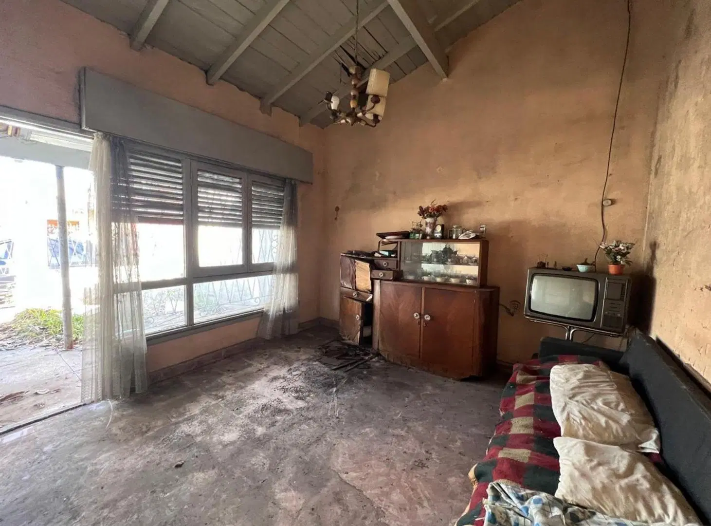 VENTA CASA 3 AMBIENTES - ISIDRO CASANOVA 4