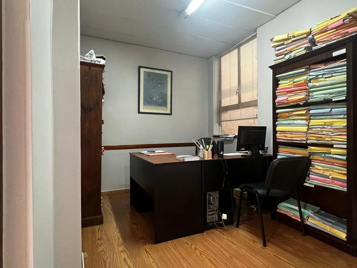 Venta 5 ambientes de categoría edificio histórico 3
