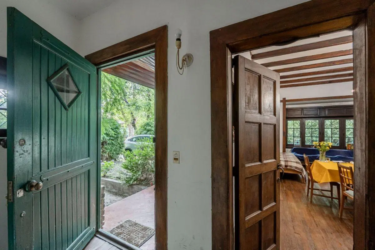 CASA DE 7 AMBIENTES EN VENTA EN TIGRE CENTRO 2