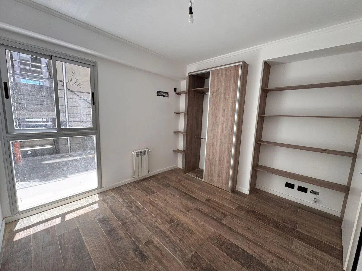 VENTA 2 AMBIENTES C/COCHERA A ESTRENAR- COGHLAN 8