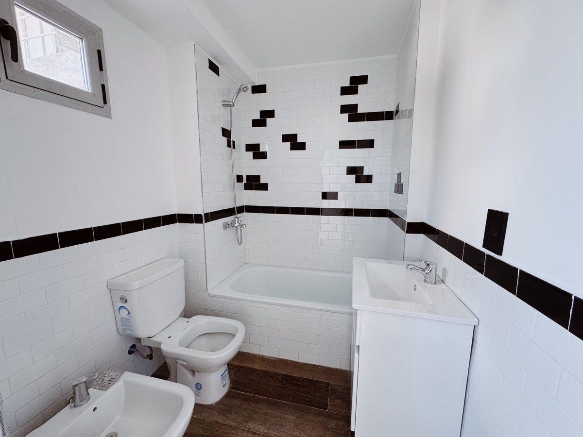 Foto de VENTA 2 AMBIENTES C/COCHERA A ESTRENAR- COGHLAN, imagen 1