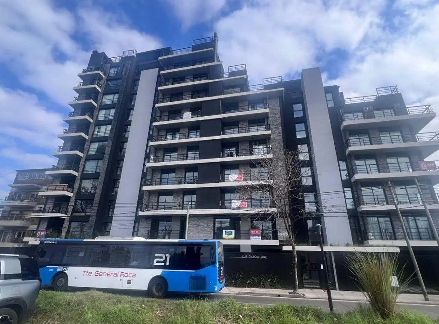 Venta Duplex 2 amb con cochera en Tigre Centro 2