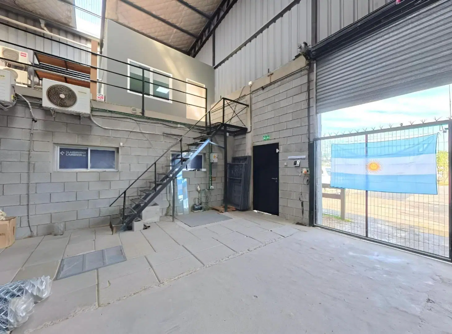 VENTA GALPON/DEPOSITO SOBRE RUTA 8 OPORTUNIDAD 2