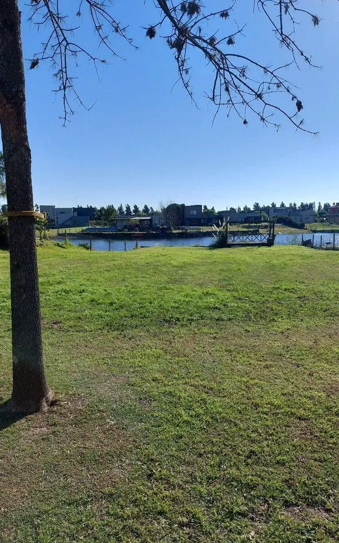Venta Terreno Barrio El Cazal a la laguna 900m2 5