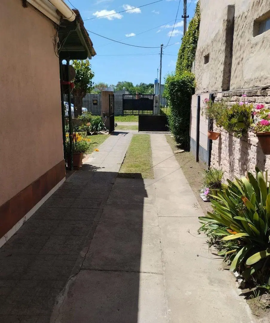 Casa en venta en General Belgrano 4