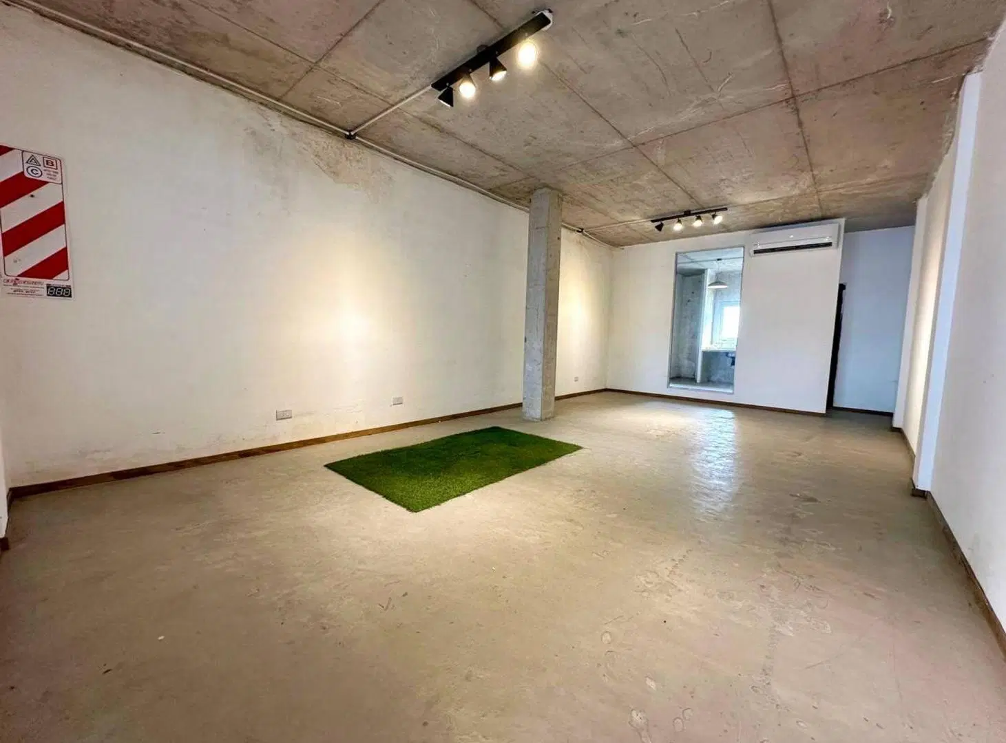 Local en Alquiler/Venta en Complejo Verdi , Pilar 1