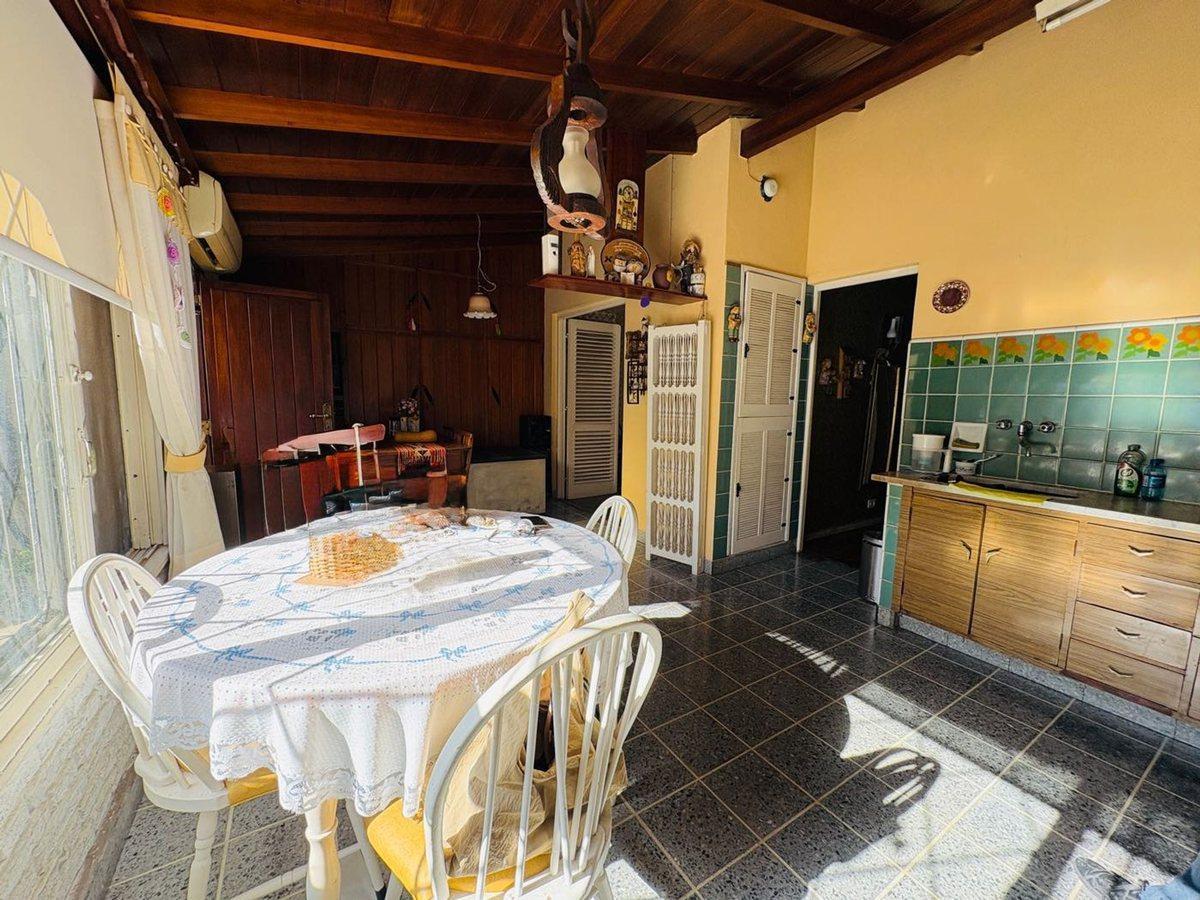 Foto de VENTA CASA 4 AMB BOULOGNE PARA ACTUALIZAR, imagen 5