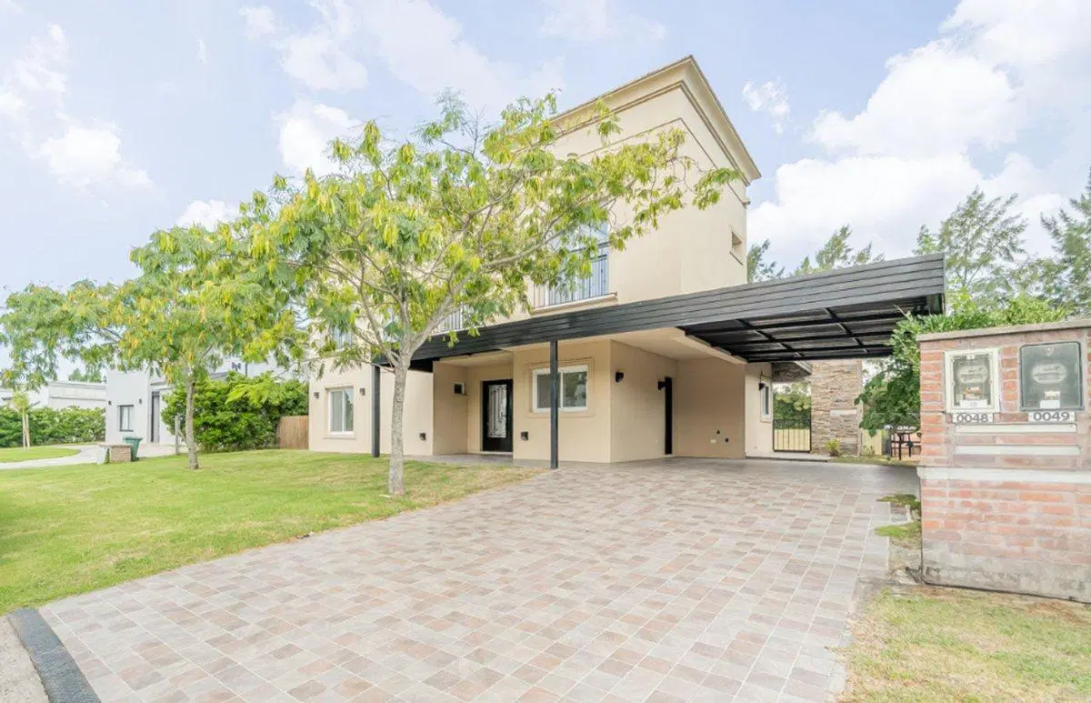 VENTA CASA 5 AMBIENTES EN SAN MATIAS 4