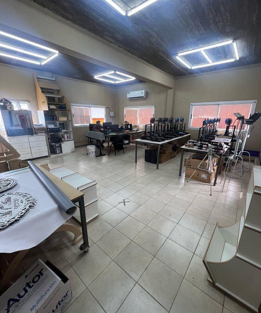 Foto de Venta Galpón Industrial / Comercial en Jose C Paz, imagen 2
