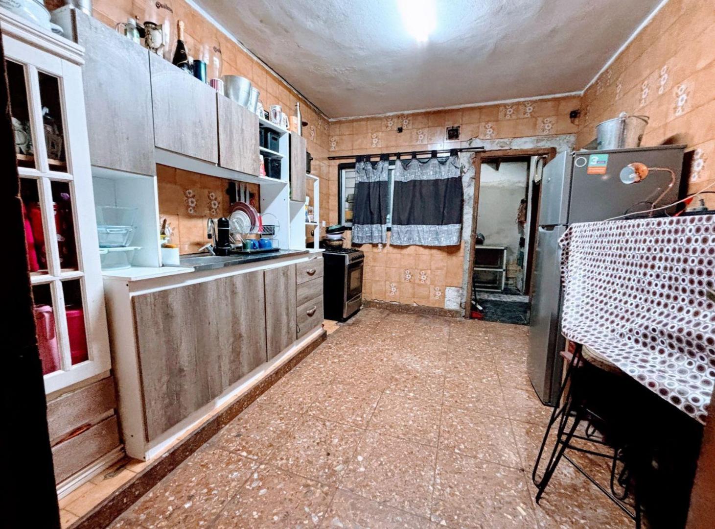 Foto de VENTA CASA MULTIFAMILIAR 6 AMBIENTES EN EL TALAR, imagen 1
