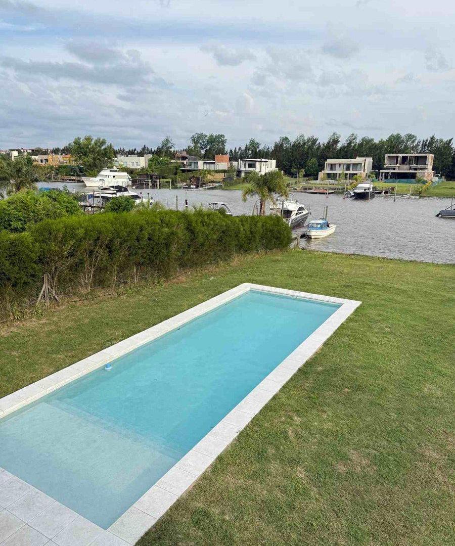 Foto de Casa en Venta al rio en Barrio Náutico San Juan, imagen 3