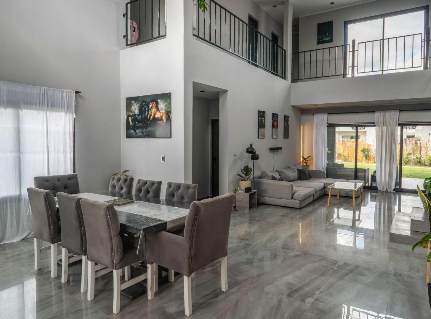Foto de VENTA CASA 4 AMBIENTES SAN RAMON - PILAR DEL ESTE, imagen 1