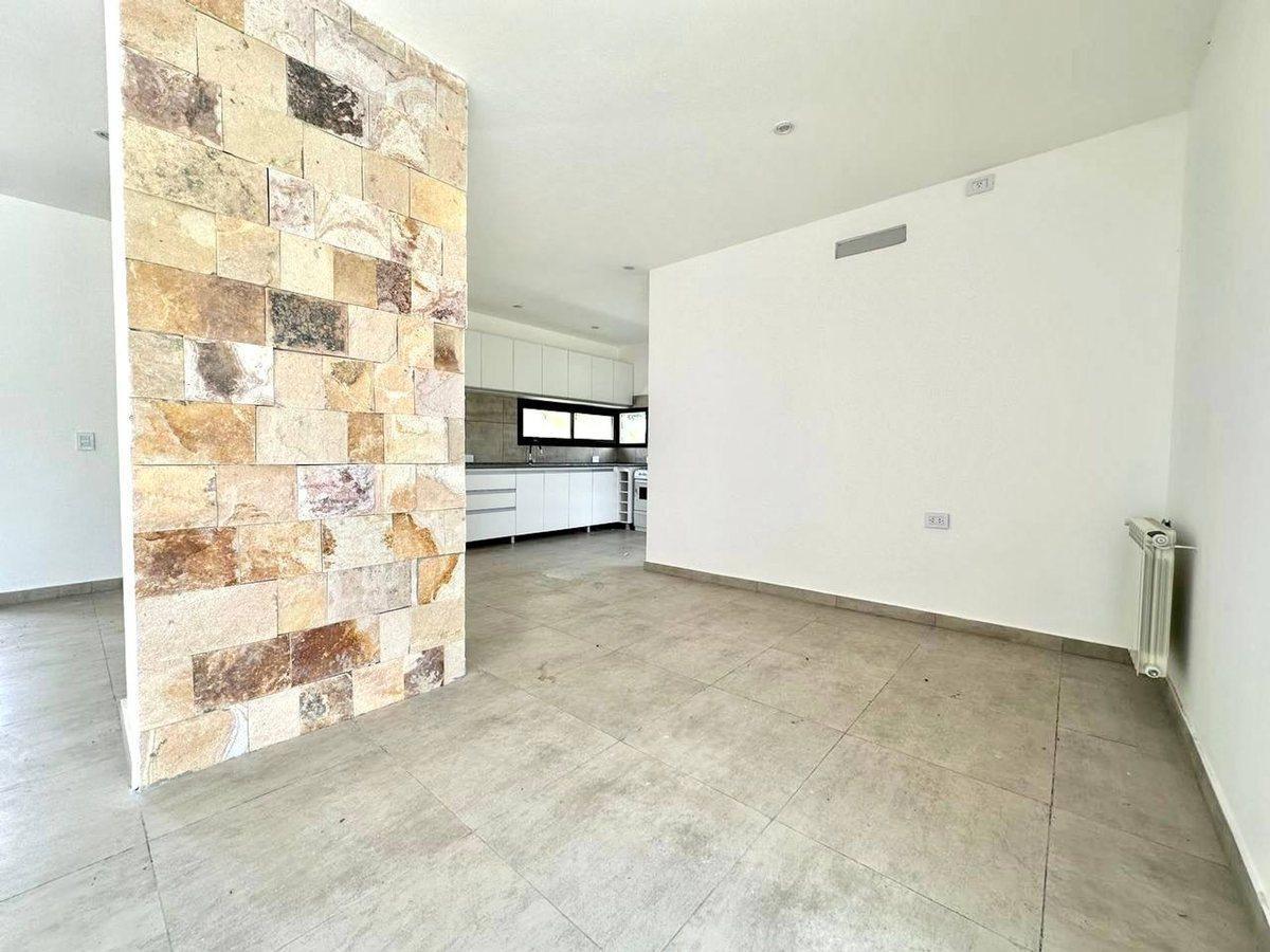 Foto de Casa en Venta 4 ambientes en Pilar del Este, imagen 5