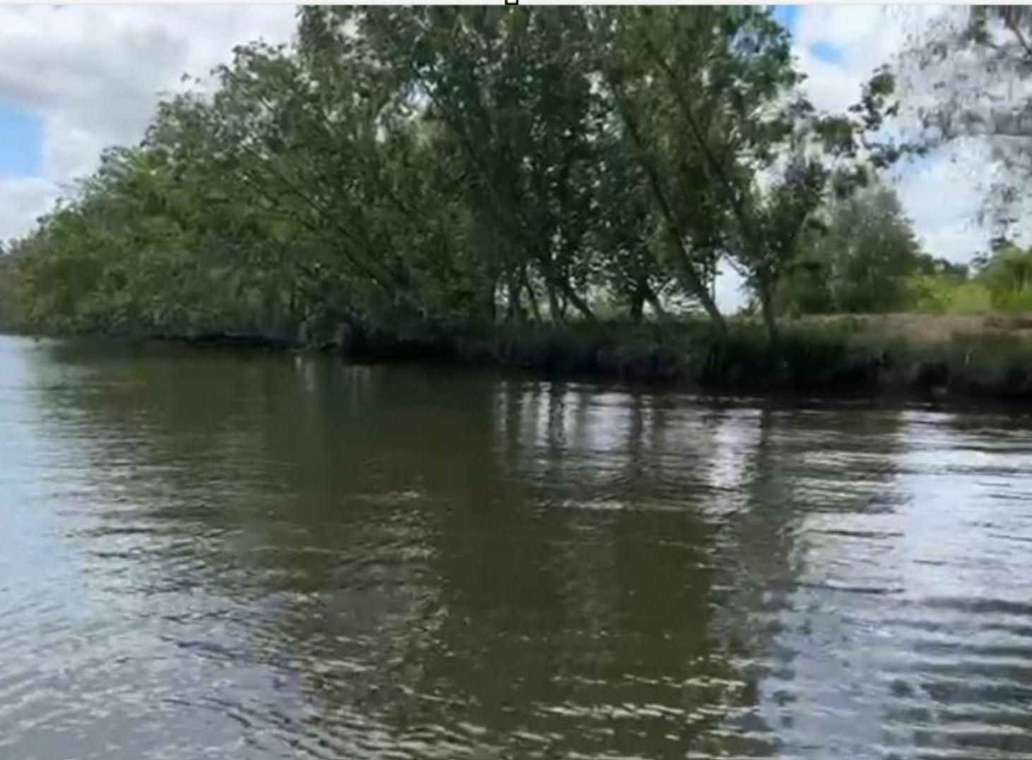 Foto de VENTA LOTE EN BAHÍAS DEL PARANÁ -AL CANAL INFERIOR, imagen 2