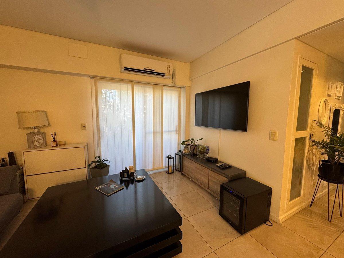 Foto de VENTA DEPTO 5 AMBIENTES EN VERSALLES C/COCHERA, imagen 4