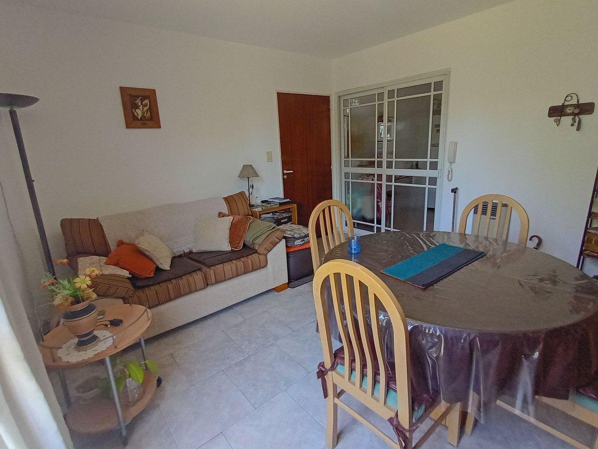Foto de DPTO EN VENTA SAN JUSTO 3 AMBIENTES, imagen 2