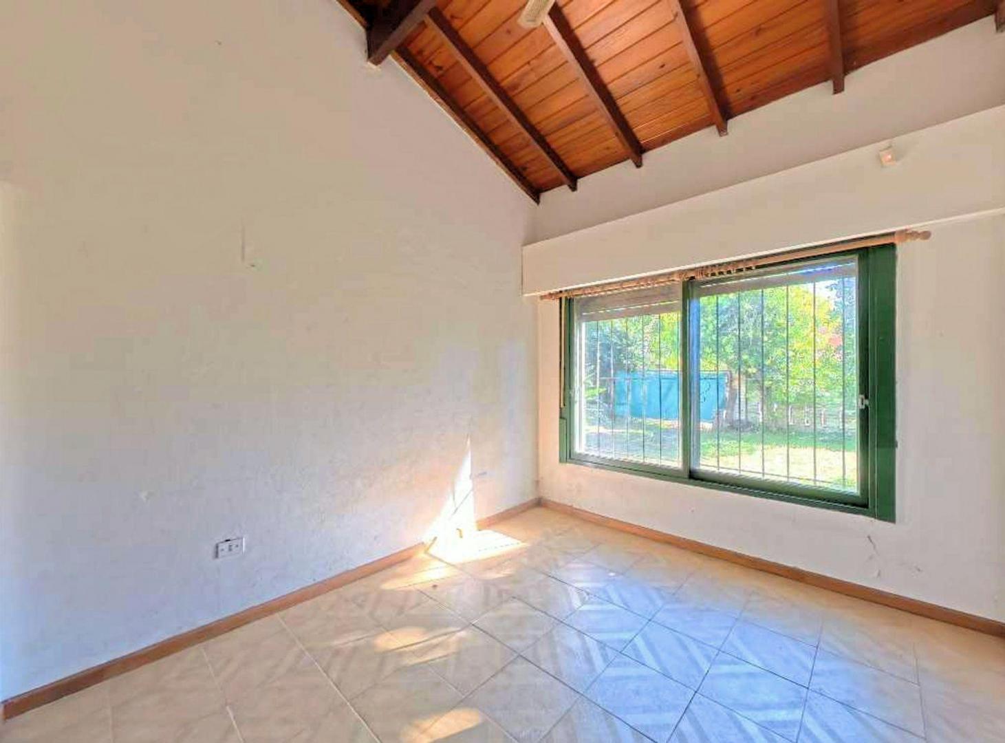 Foto de VENTA LOTE 550M2 ZONIFICACION UCA EN PILAR CENTRO, imagen 3