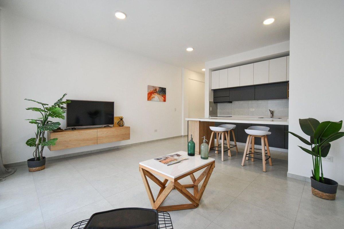 Foto de VENTA DEPARTAMENTO 2 AMB ESTRENAR COCHERA PILAR, imagen 2