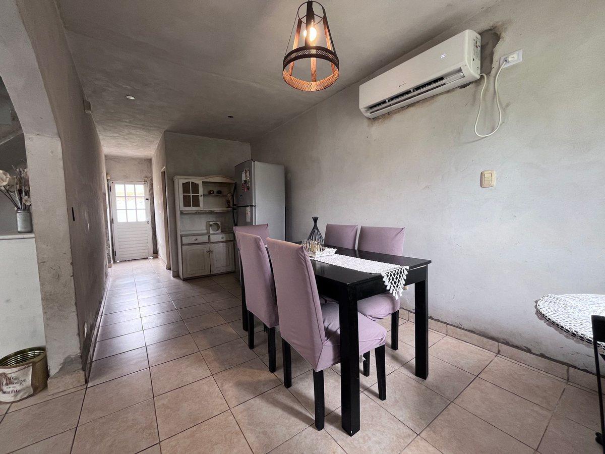 Foto de VENTA CASA 4 AMBIENTES DEL VISO 600m DE LOTE, imagen 4