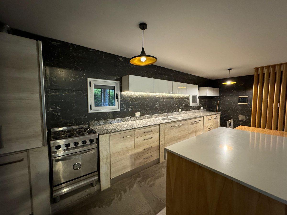Foto de VENTA CASA DE DISEÑO BARRIO SAN MATIAS ESCOBAR, imagen 1