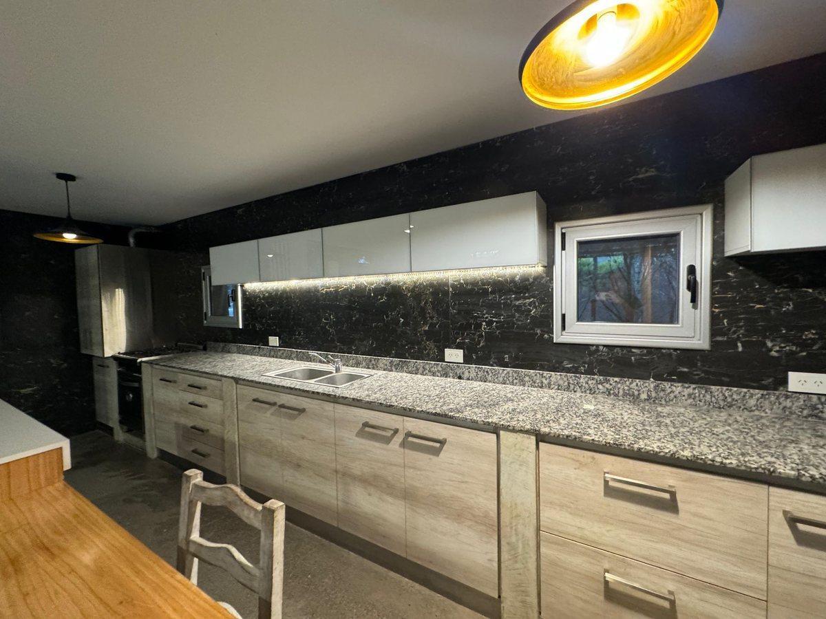 Foto de VENTA CASA DE DISEÑO BARRIO SAN MATIAS ESCOBAR, imagen 2