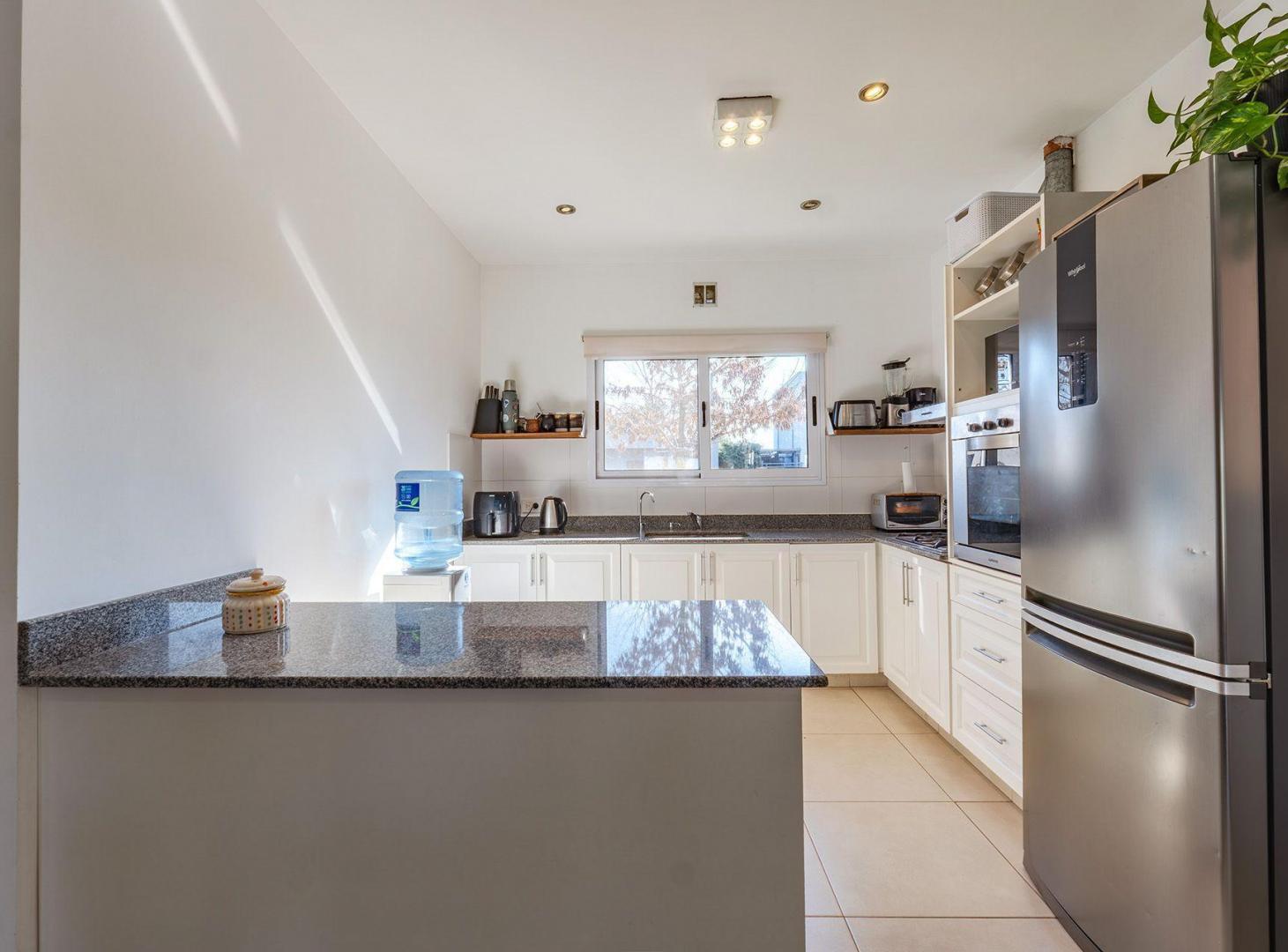 Foto de VENTA CASA 4 AMBIENTES LOTE CENTRAL PILAR DEL ESTE, imagen 4