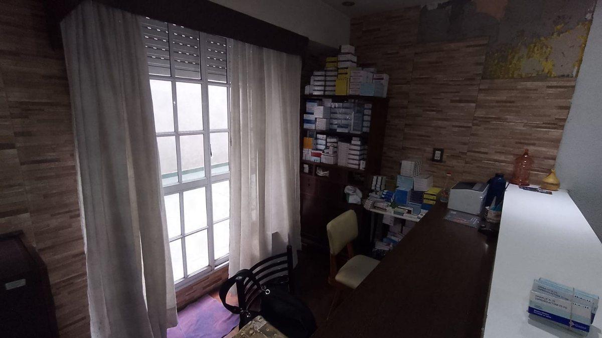 Foto de VENTA DEPARTAMENTO 4 AMBIENTES CON PATIO BARRACAS, imagen 2