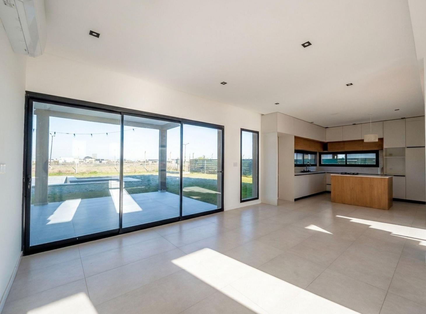 Foto de Casa en Venta 5 amb en Ares 1, San Sebastian, imagen 4