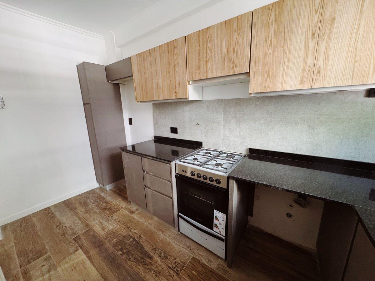 Foto de VENTA 2 AMBIENTES C/COCHERA A ESTRENAR- COGHLAN, imagen 4