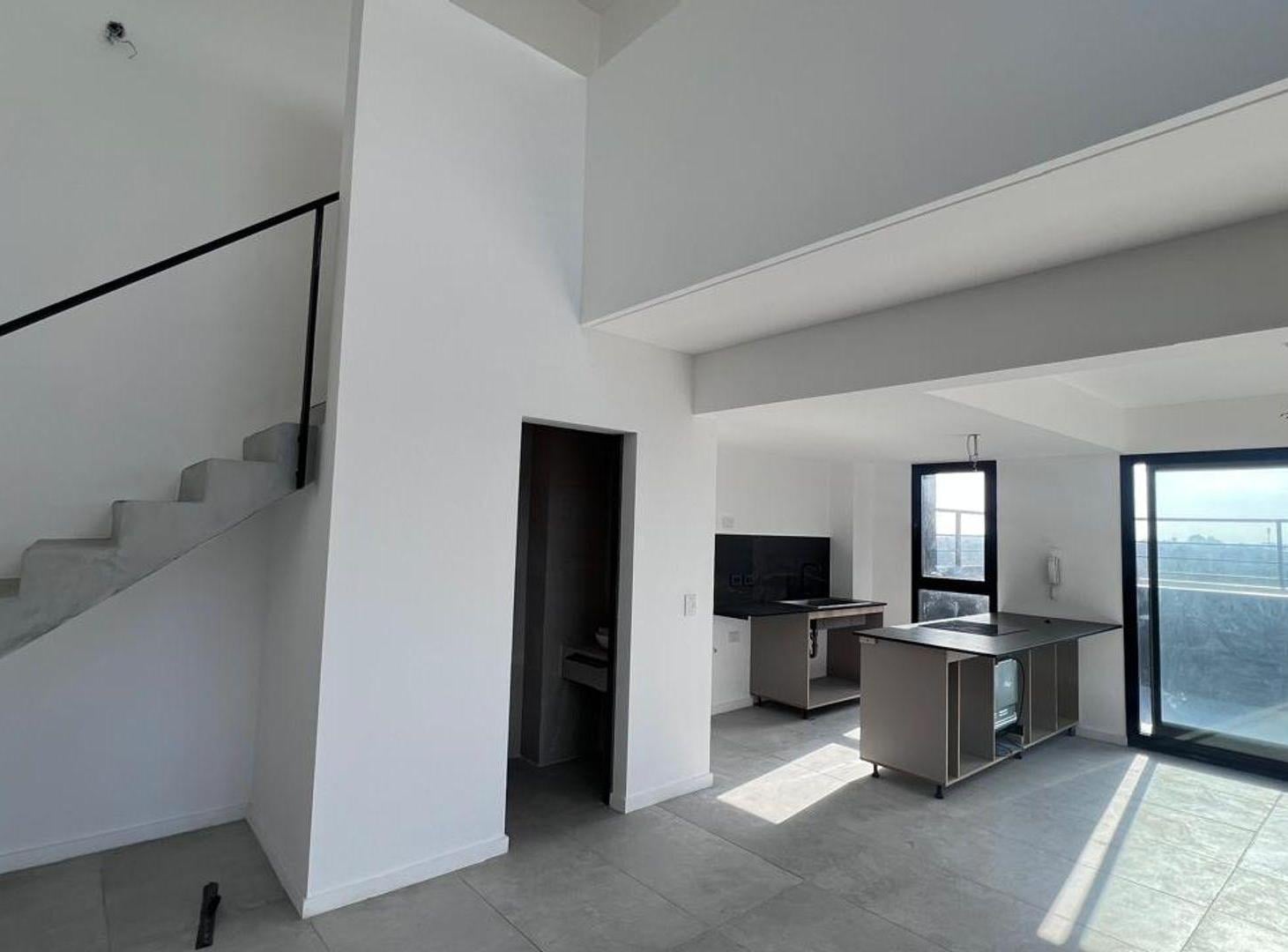 Foto de Venta Duplex 2 amb con cochera en Tigre Centro, imagen 2
