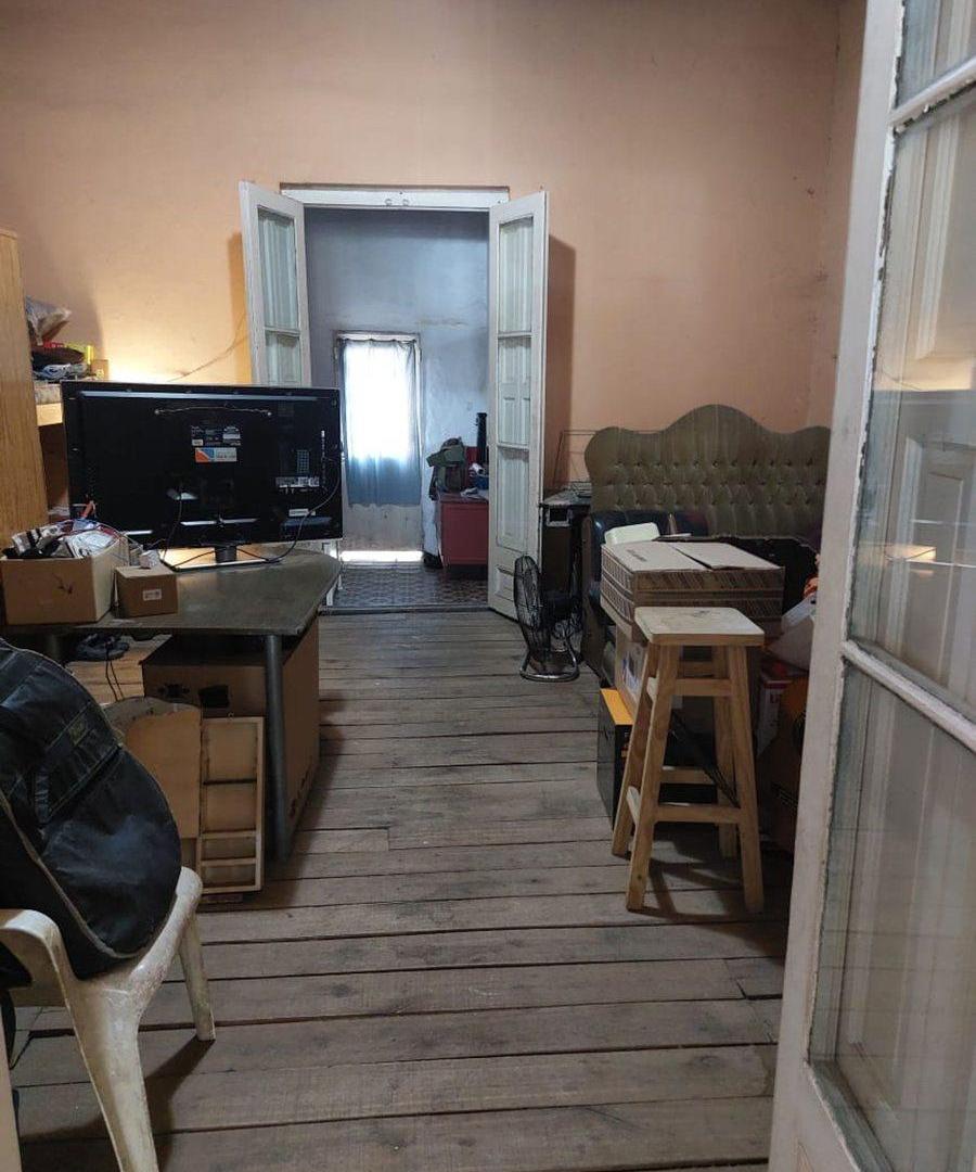 Foto de Venta Ph con Cochera a refaccionar en escobar, imagen 1