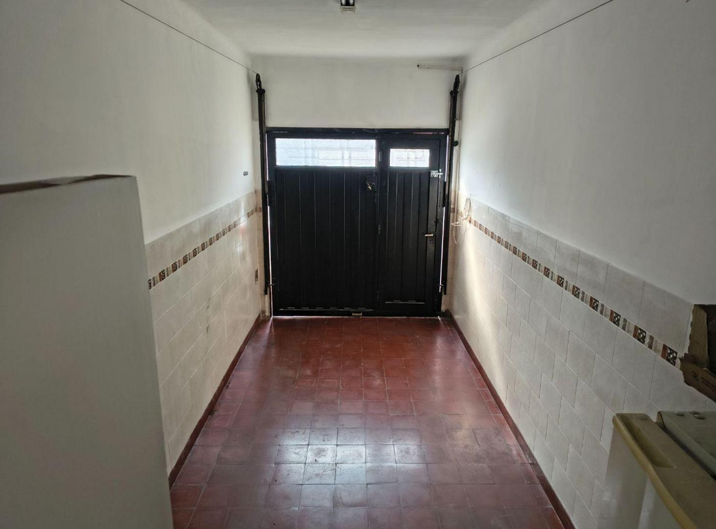 Foto de Venta Casa 4 amb - 2 Dorm - Ramos Mejia, imagen 1