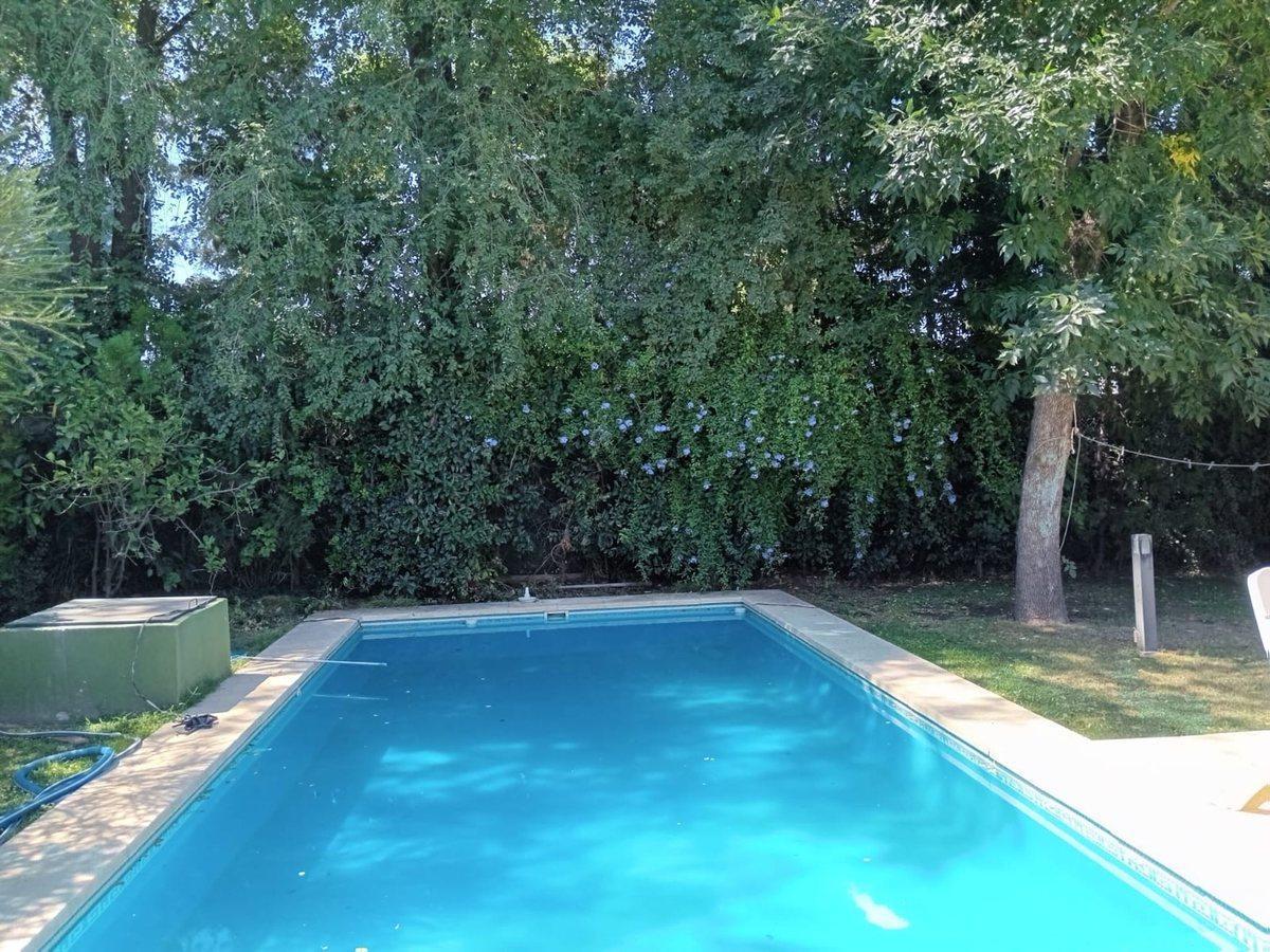 Foto de Venta Casa 4 amb Pileta Barrio La Arboleda Garin, imagen 5