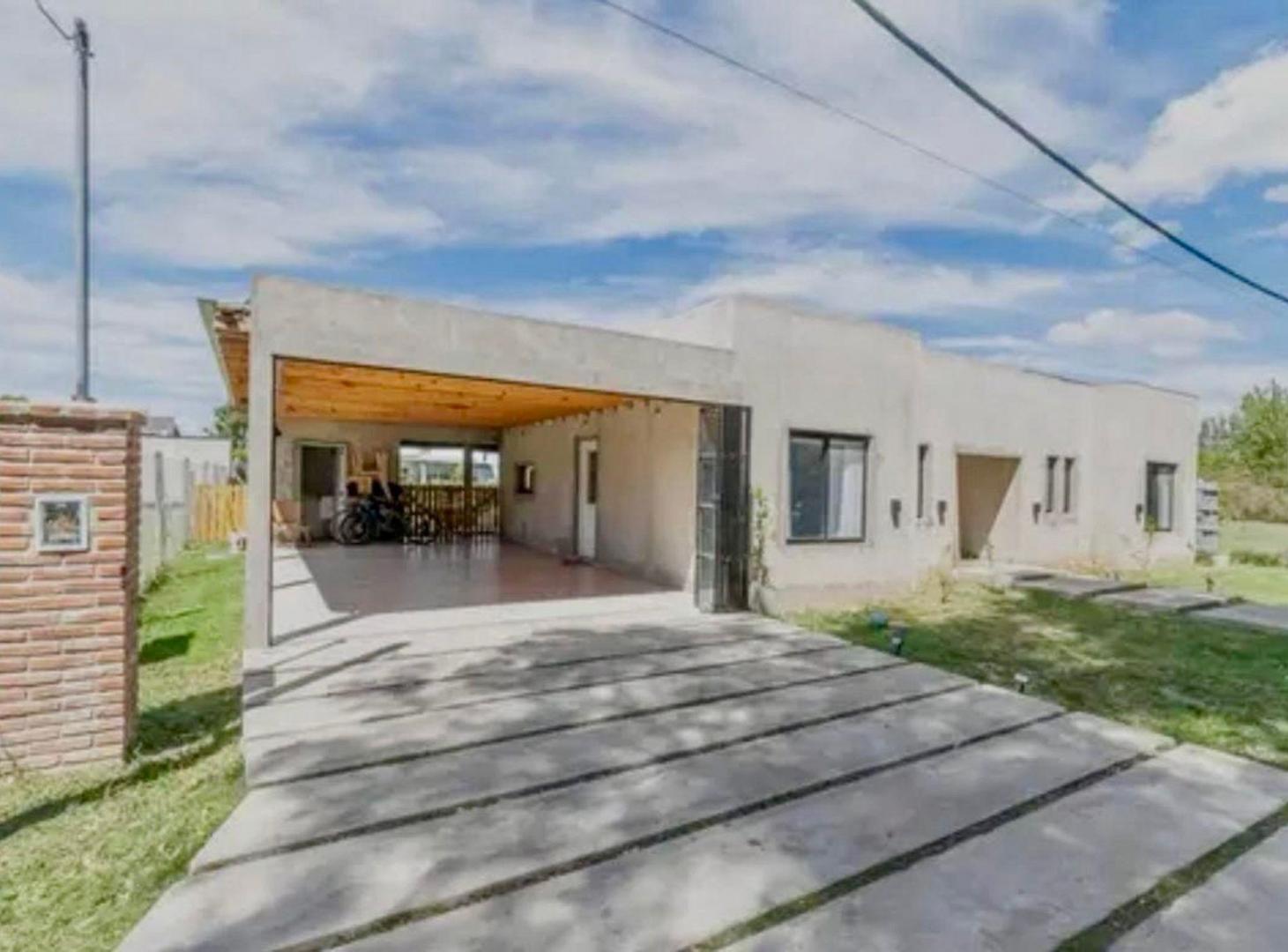Foto de Casa en Venta 4 amb en Barrio San Jeronimo, imagen 1