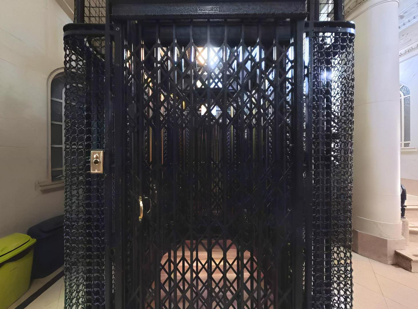 Foto de Venta 5 ambientes de categoría edificio histórico, imagen 4