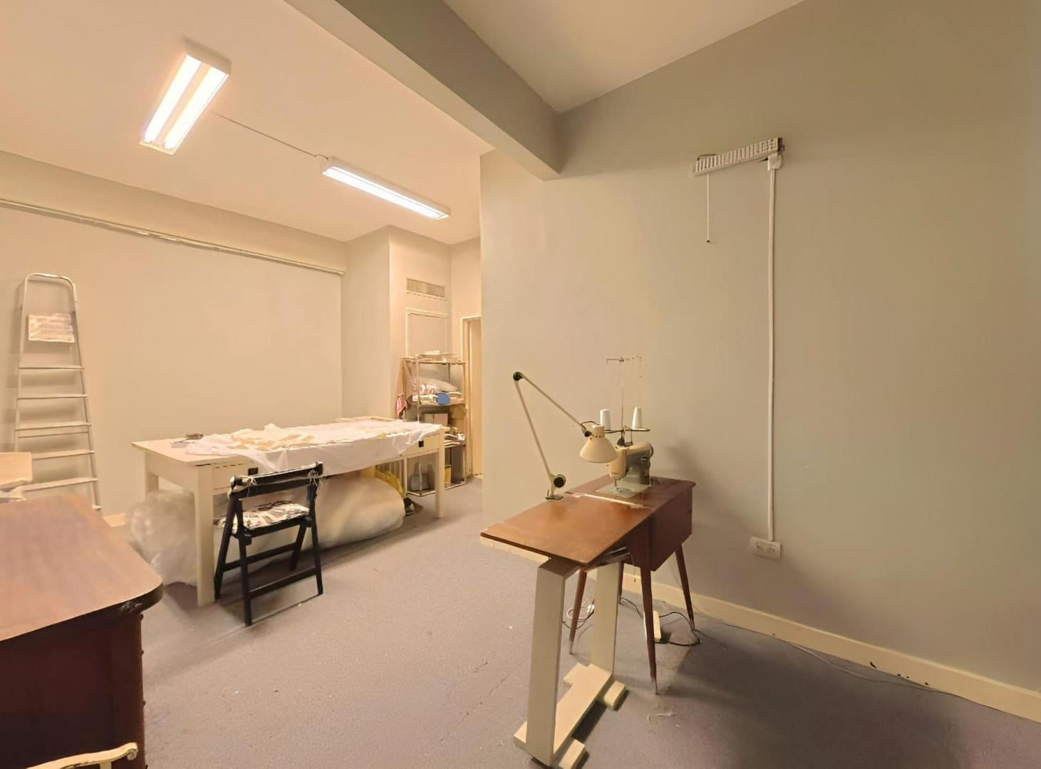 Foto de Venta Local a la calle, PB y subsuelo, Colegiales, imagen 4